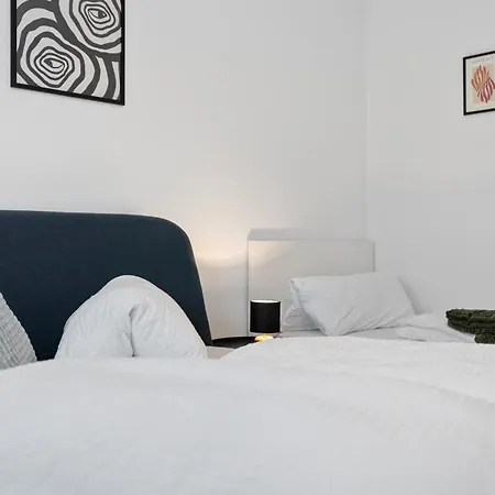 Anytime - Penthouse Mit Terrasse Und Bergsicht Apartment Friedrichshafen Exterior photo