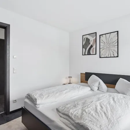 Anytime - Penthouse Mit Terrasse Und Bergsicht Apartment Friedrichshafen Exterior photo