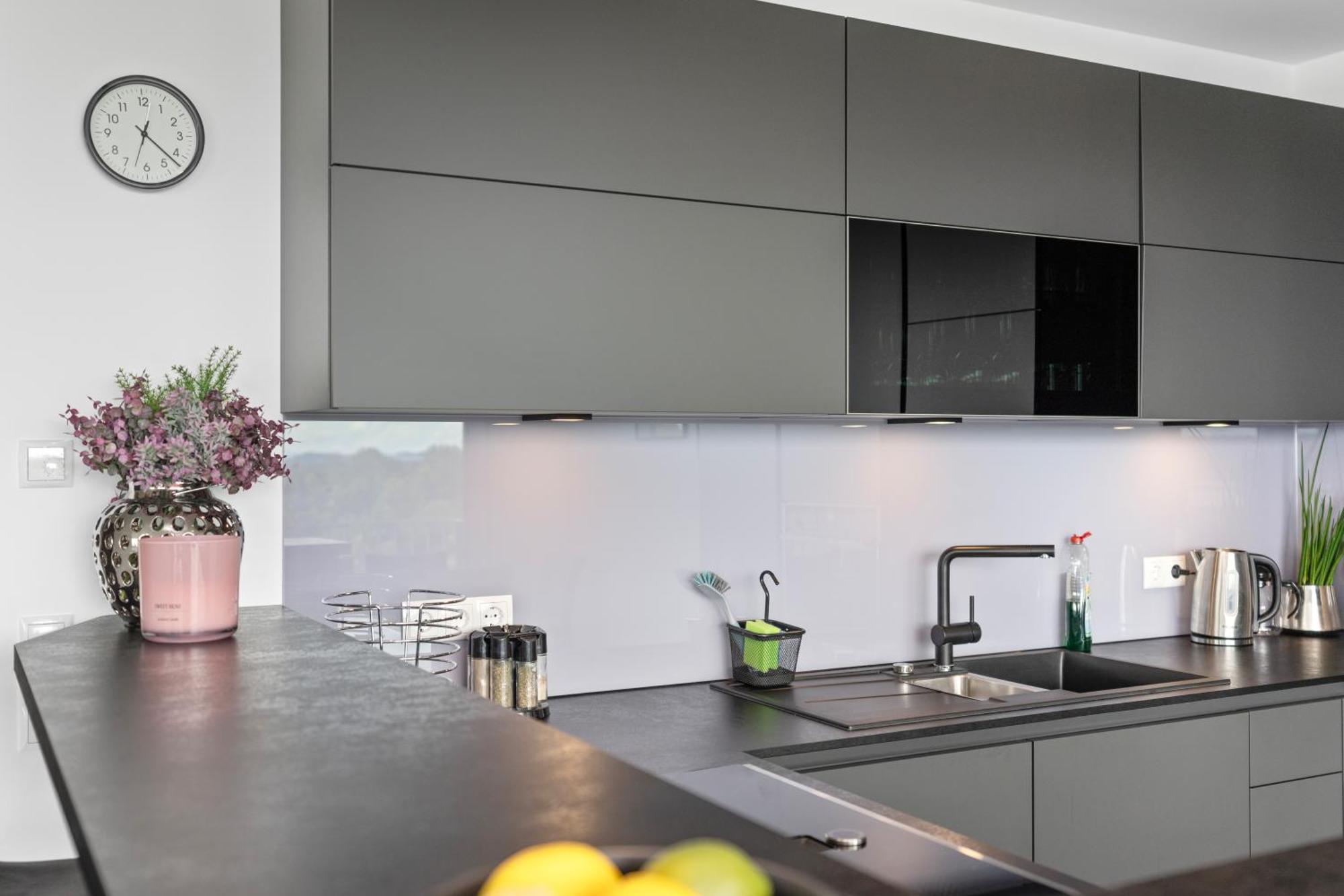 Anytime - Penthouse Mit Terrasse Und Bergsicht * FDH